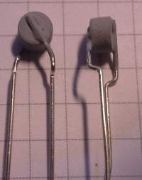 PTCCL05H110HBE - THERMISTOR PTC 3K OHM 265V  .. balení 20ks za 40Kč