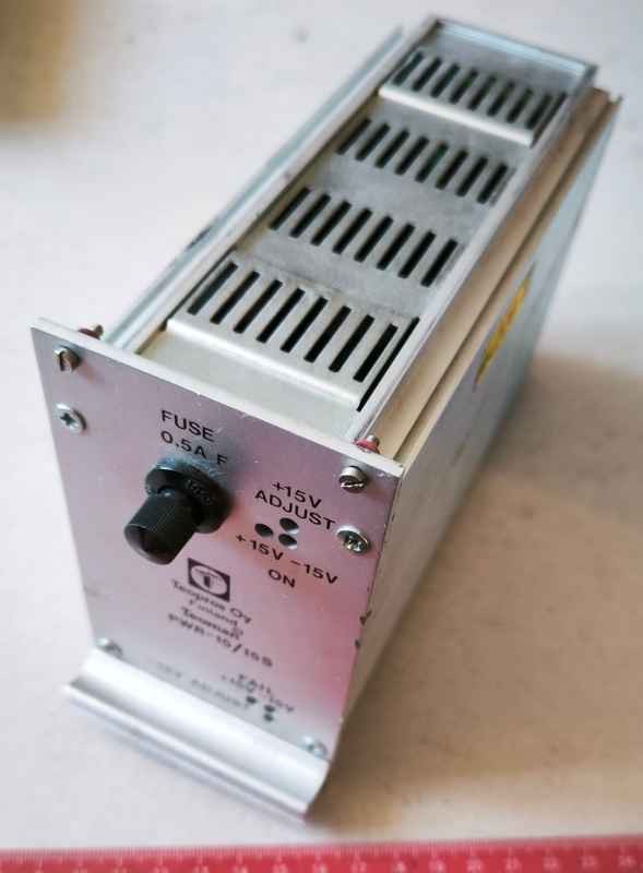 PWR-15/15S - zdroj 220V/ +15V -15V- staré zařízení - netestováno - na repasi .. cena na dotaz / price on request