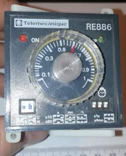 RE886 - multifunční relé Telemecanique .. cena na dotaz / price on request