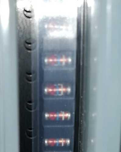 není skladem - RLZ TE-11 22D zenerová dioda , ROHM, PbFree.. kompletní kotouč 2500ks