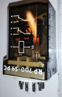 RP700PC S9 24Vss 2P .. cena na dotaz / price on request