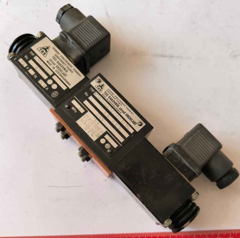 RSE1-043Z11-1/00 +  2x EPS1-035H 24V 0,8A .. cena na dotaz / price on request