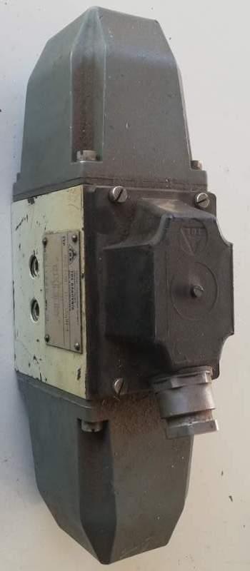 RSE1-103Z11/22050H-1 + 2x WL70-0-A 107 220V 50Hz, starší .. cena na dotaz / price on request