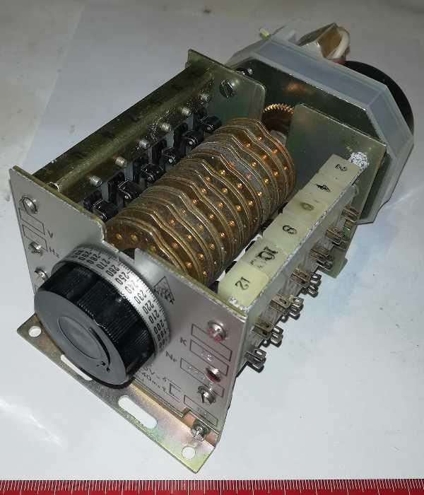 RTst-10 220V/50Hz 2min K12 - bez krabice - programované relé .. cena na dotaz / price on request