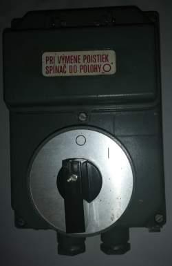 přepínač S25V01 v krytu IP54 vč. pojistkových pouzder   .. cena na dotaz / price on request