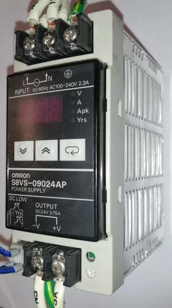 S8VS-09024AP - power supply OMRON .. použitý / used