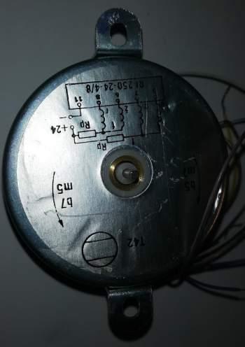 není skladem - motorek SMR 300-100/RI/24V/50Hz