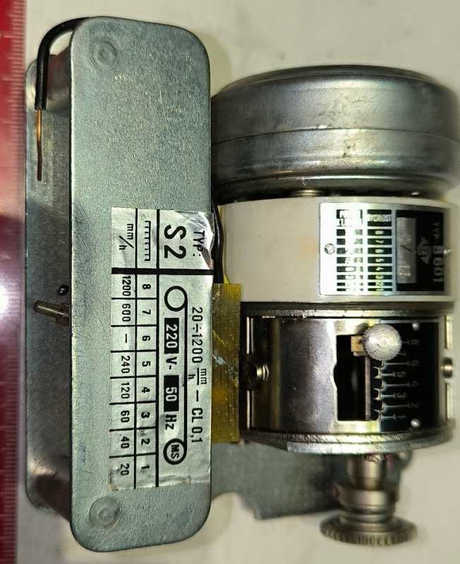 motorek SMZ375R 220V 50Hz s převodovkou B601  S2 .. cena na dotaz / price on request