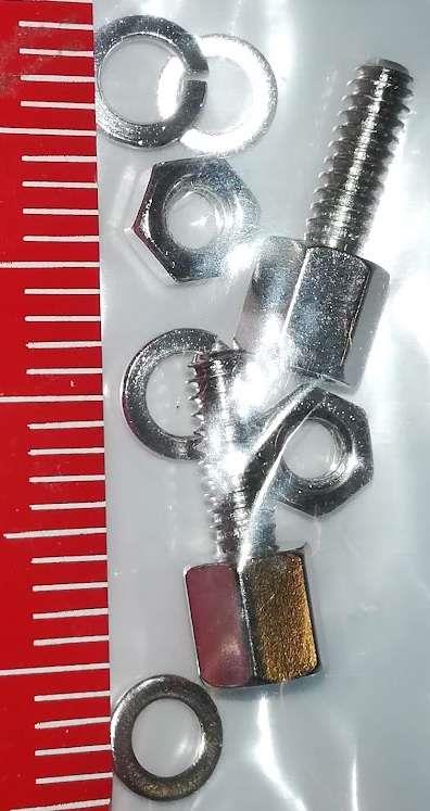 SNP-23 I 127 - sada: Šroub 2x,matice 2x,podl.pružná 2x,podl.2x,palc. UNC4-40 .. balení 20sad  za 50Kč