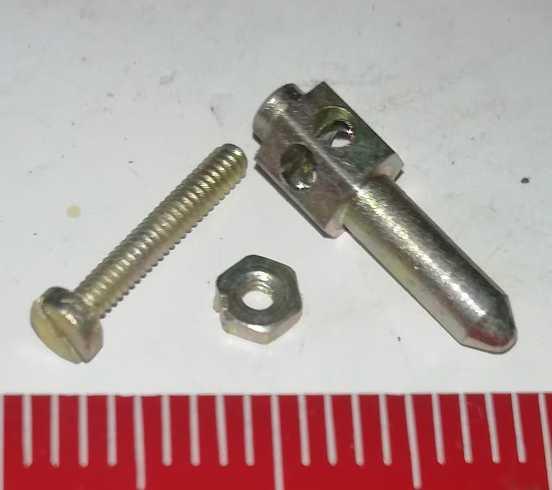 SOURIAU-001 - rozlišovací kolík + šroubek + matice ke konektorům SOURIAU (FRB) samec - WA01318