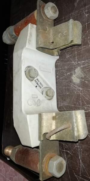 pojistkový držák SPH2 - 500V-400A, z demontáže