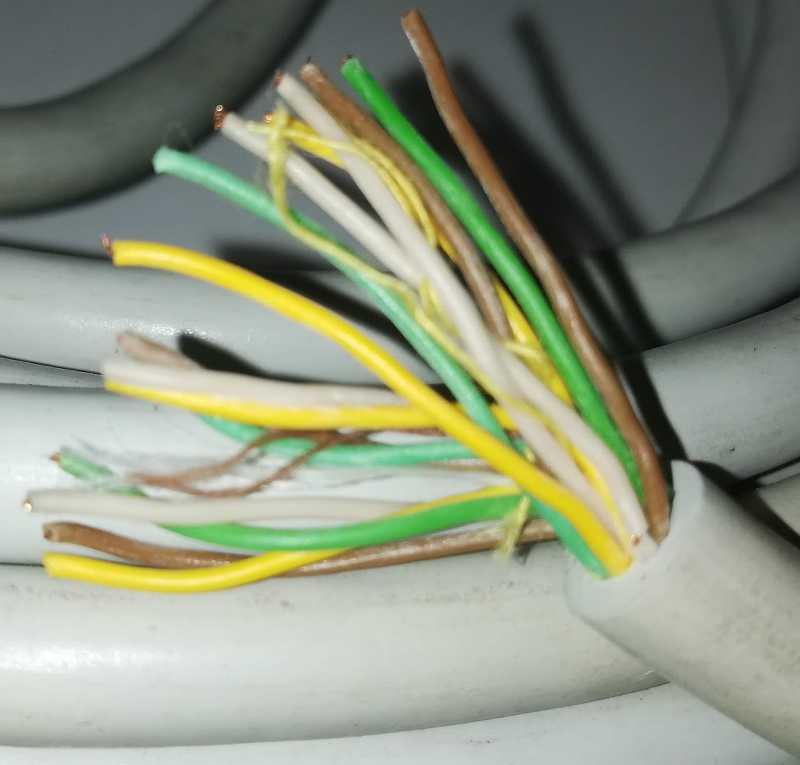 Kabel SPRM 16-22S  ... balení 23m v jednom kuse, 16žil