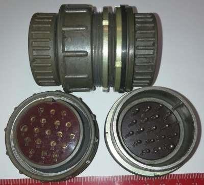 SR 19 pin, samec+samice .. cena na dotaz / price on request