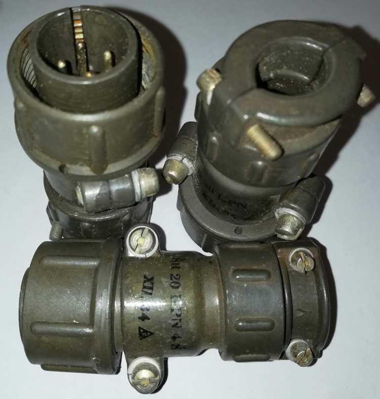 konektor ŠR20KPN4Š4 .. cena na dotaz / price on request