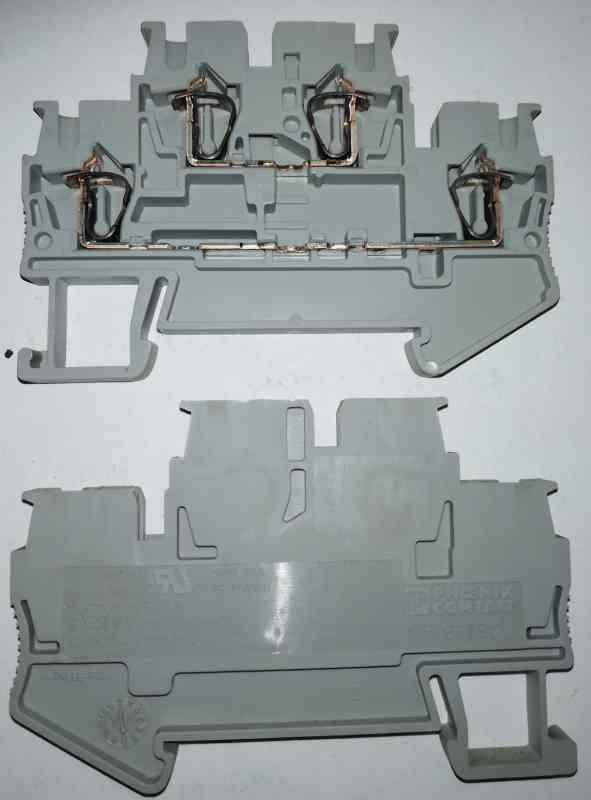 Dvoupatrová svornice pružinová - STTB 2,5 - 3031270 .. použitá / used  .. balení 25ks za 95Kč