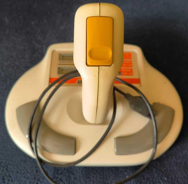 Joystick QuickJoy SV-128 Megaboard Atari Amiga Commodore   .. použitý / used