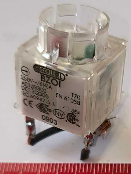 SCHLEGEL BZOI - Contact Block – Momentary – 3 mm – 1 x NC + 1 x NO – Faston Terminal 2.8 x 0.8 mm , pájený