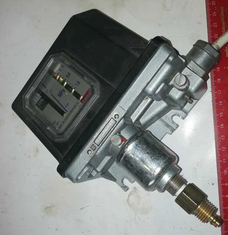 regulátor tlaku T23 - 0,6 - 1,6 MPa  .. cena na dotaz / price on request