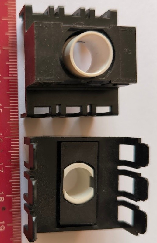 ADAPTER T6/T10 C22 černý