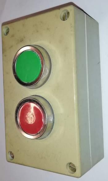 Ovládací skříň T6S2AP (zelená + červená), včetně 2ks spín. jednotek T6Z111, starší