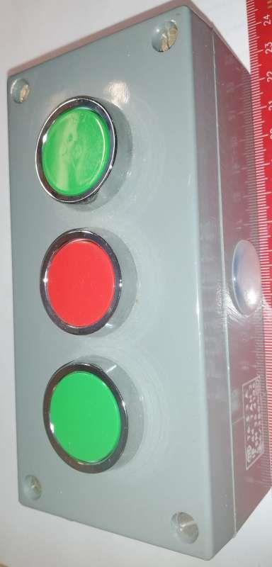 Ovládací skříň T6S3A  (zelená + červená+ zelená), včetně 3ks spín. jednotek T6Z111, nová