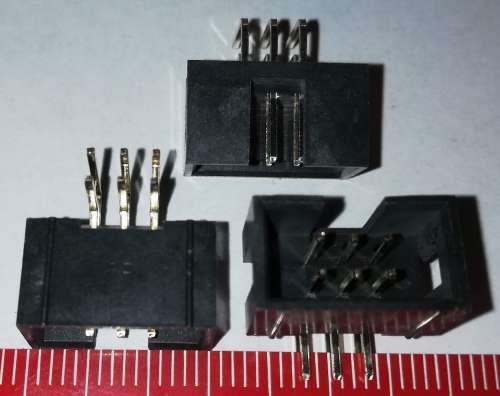 T821106A1R100CEU - Wire-To-Board Connector, Right Angle, T821 Series, Through Hole, Header, 6, 2.54 mm ..  balení 30ks za 90Kč