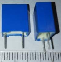 není skladem - TC355 47n/400V TESLA ...  balení 200ks za 190 Kč