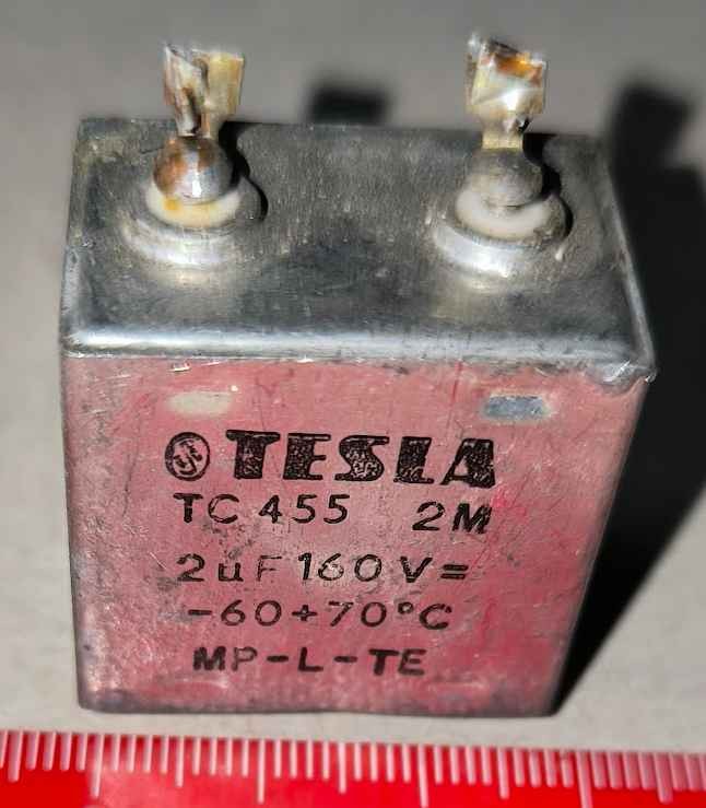 TC455MP  - 2uF/160V  pájené