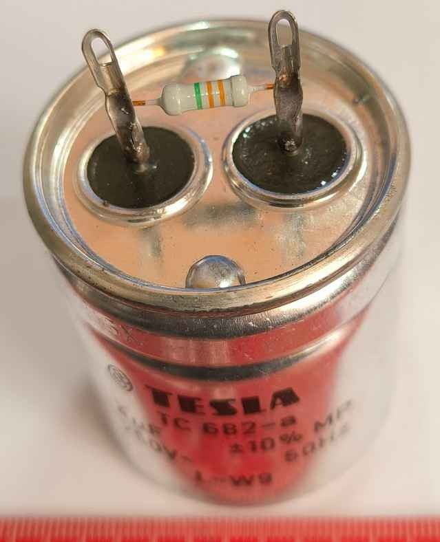 TC682a 4uF 250V TESLA