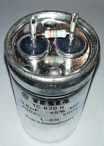 TC830K 3,8uF 5% 400V MP 50Hz