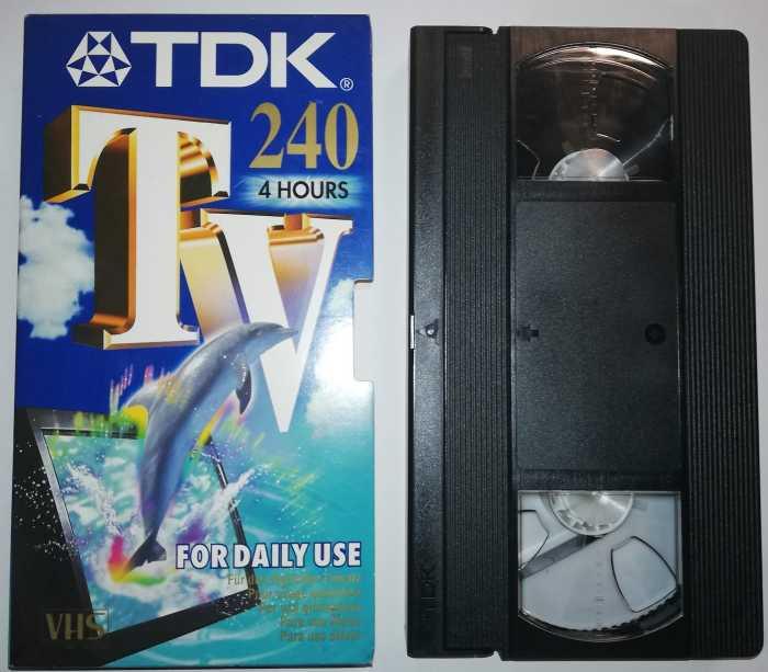 videokazeta VHS TDK E-240TVED, použitá