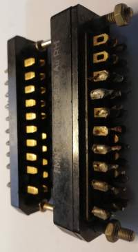 konektory pár FMN TGL1039 Pd30AuRH , 3x10pin, pájený, samec + samice .. cena na dotaz / price on request