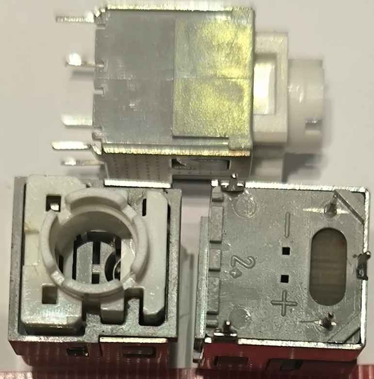 TGL3010 - tlačítko , DDR výroba   .. cena na dotaz / price on request