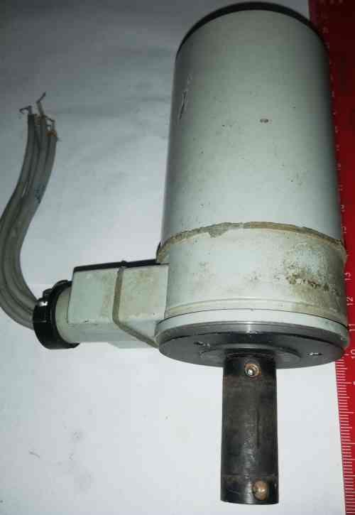 rotační encoder 8520 1000/5  TGL34235, Carl Zeiss Jena,   z demontáže  .. cena na dotaz / price on request