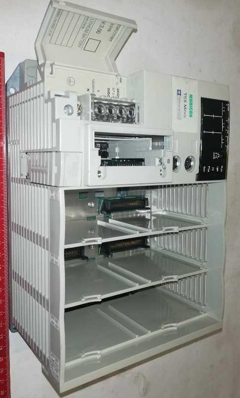 TSX3722001 -  TELEMECANIQUE  MICRO TSX 3722  .. použitý / used .. cena na dotaz / price on request