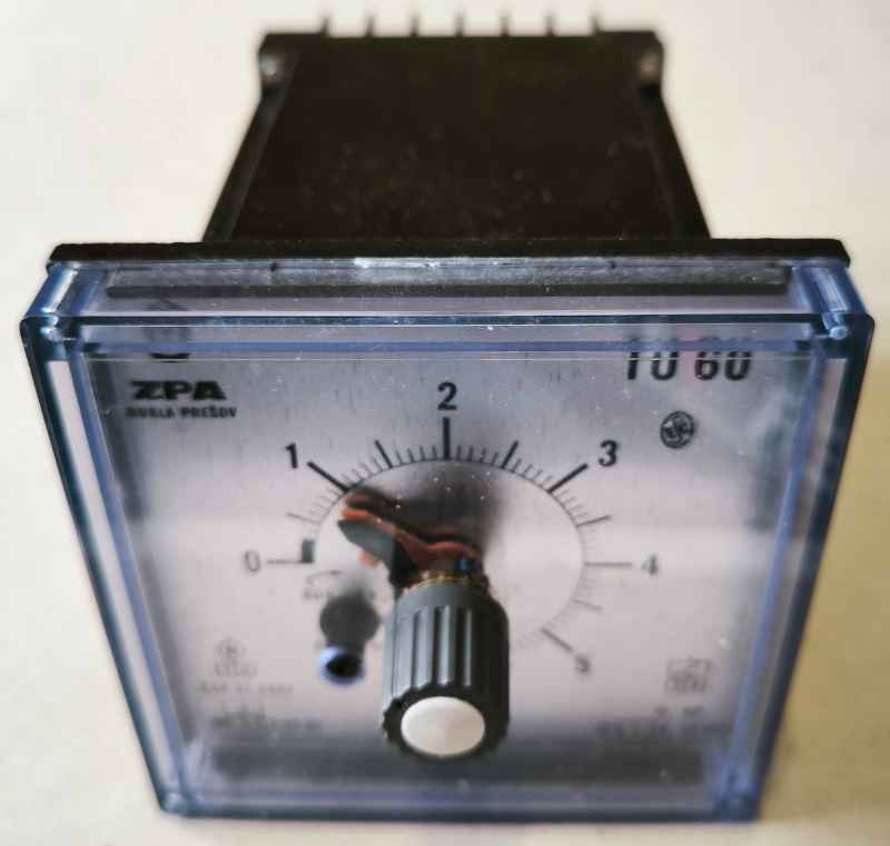 spínací hodiny TU60AKP ZPA 220V 50Hz 3s-60h, r.v. 1989   .. cena na dotaz / price on request