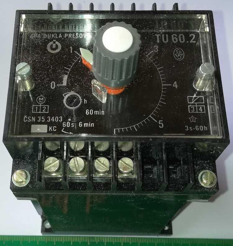 spínací hodiny TU60.2 KC B 220V 50Hz 3s-60h   .. cena na dotaz / price on request