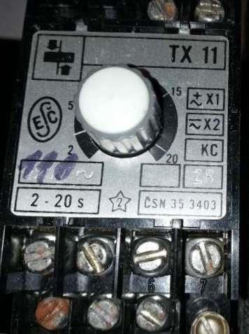 Relé TX11 ZR KC 110V 50Hz 2-20s, starší, upravován
