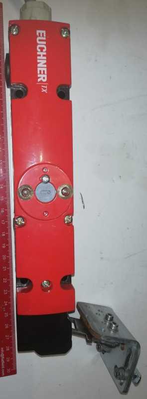 TX1B-A230M 085385 safety switch EUCHNER .. použitý / used
