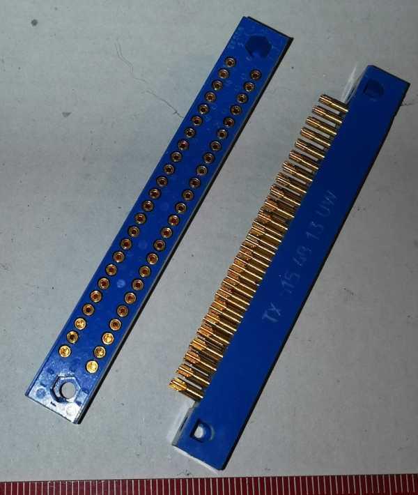 TX5154813 - FRB konektor 48pin samice   .. cena na dotaz / price on request