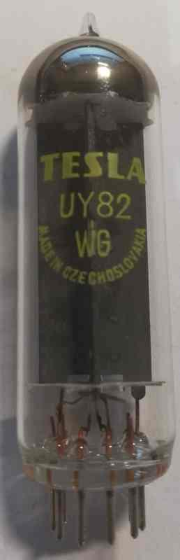 Elektronka UY82 TESLA