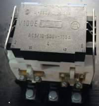 stykač V100E 220V 50Hz