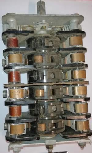 V40R03 - přepínač 40A 400V MEZ Krompachy, starší   .. cena na dotaz / price on request