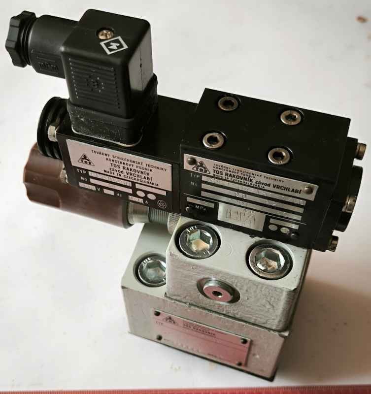 VP4-10-12/00 + RSE1-042V51-1/00  + EPS1035H 196V .. cena na dotaz / price on request