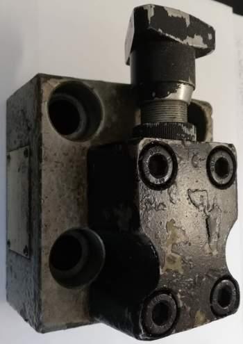 VP4-20-10/00 starší s deskou .. cena na dotaz / price on request