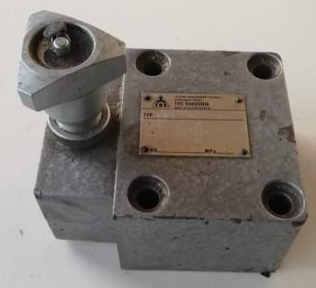 VR3-20/20 TOS,  starší .. cena na dotaz / price on request