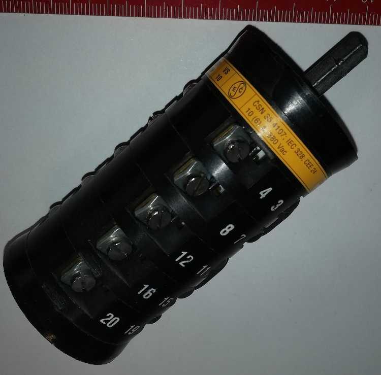 VS10-2552-A8 - přepínač, OBZOR, nový