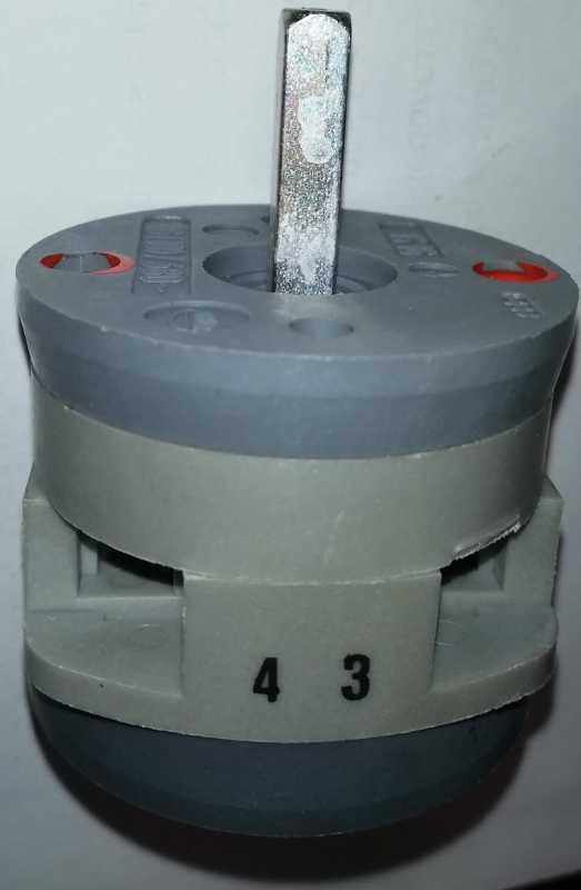 přepínač VS16-1101B4 OBZOR