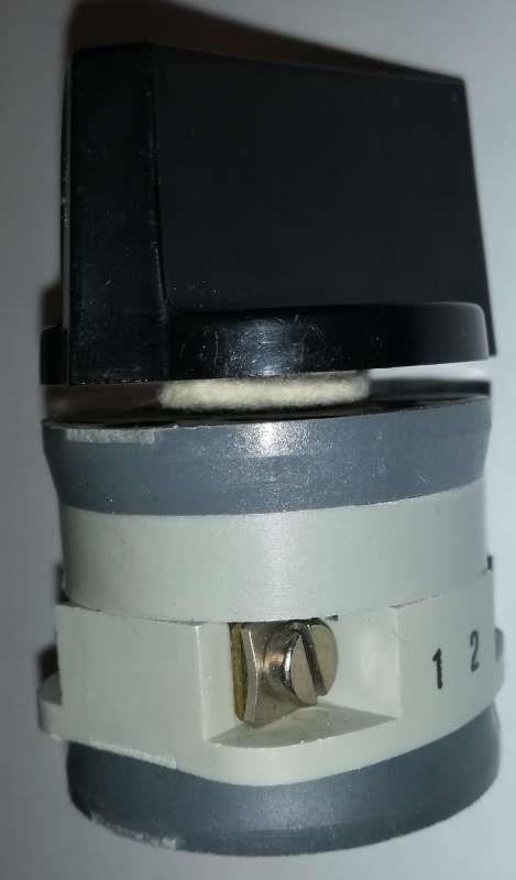 VS16-1102-A4 - přepínač 16A 380V OBZOR včetně knoflíku