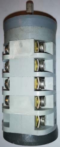 přepínač VS16-2353-C8  OBZOR